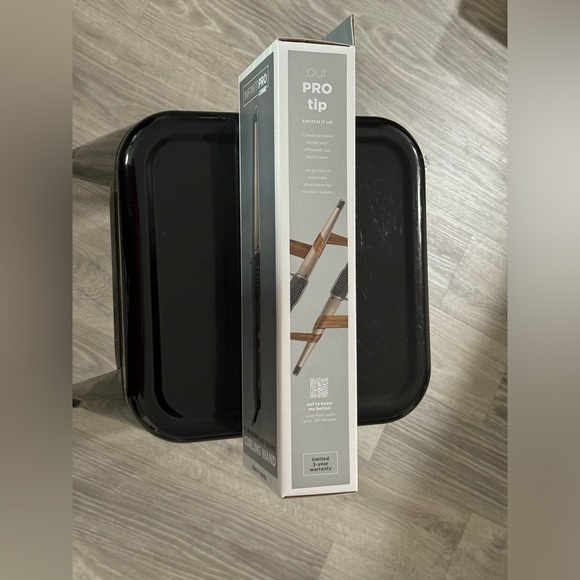 Curling Wand (New!) - Picture 3 of 4